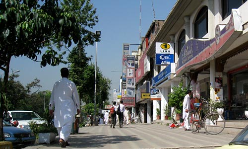 http://www.ocada.jp/others/islamabad/market.jpg